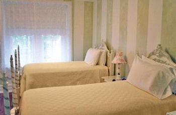 Hotel Main Street 2*