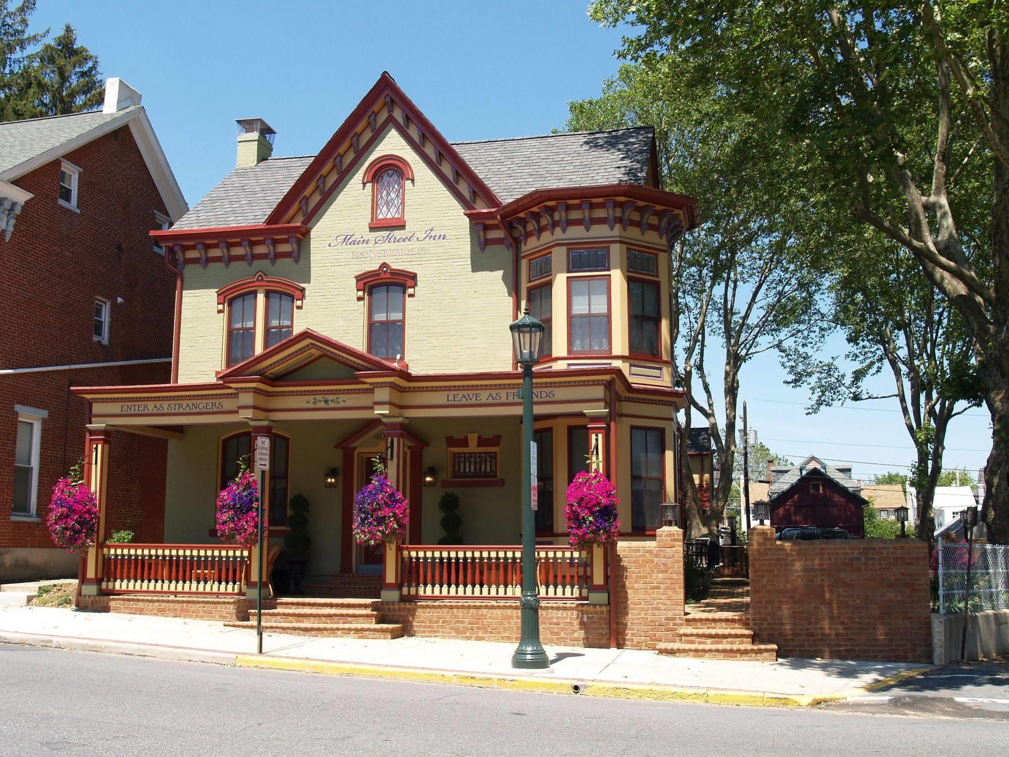 Hotel Main Street